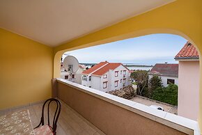 Nice Apartment Silvia 4 for 3 Persons