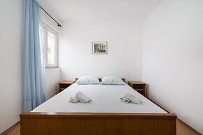 Nice Apartment Silvia 2 for 4 Persons