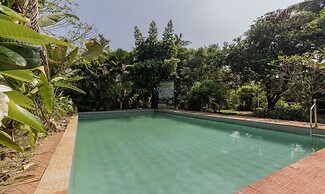 Treebo Sadhoo Heritage