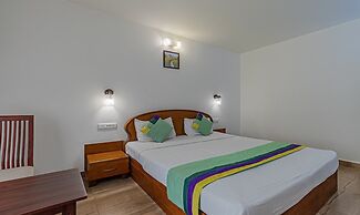 Treebo Sadhoo Heritage