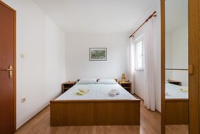 Nice Apartment Silvia 1 for 4 Persons