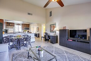 Palm Desert Condo w/ Patio & Golf Course Views!