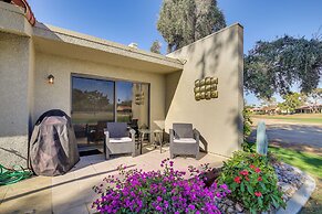 Palm Desert Condo w/ Patio & Golf Course Views!