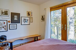 Delaware 'wooded River Retreat' w/ Views & More