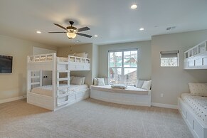 Spacious Utah Escape w/ Balcony & Mountain Views!