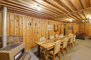 Quaint Deborgia Retreat: Black Diamond Guest Ranch