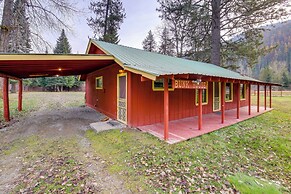 Quaint Deborgia Retreat: Black Diamond Guest Ranch