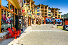 Ski-in/ski-out Park City Studio w/ Pool Access!