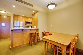 Ski-in/ski-out Park City Studio w/ Pool Access!