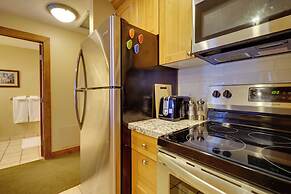 Ski-in/ski-out Park City Studio w/ Pool Access!