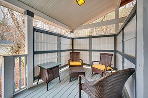 Spacious Mooresville Home w/ Lake Norman View!