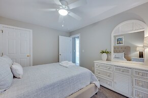 Spacious Mooresville Home w/ Lake Norman View!