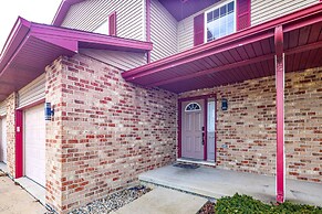 Bourbonnais Townhome ~ 3 Mi to ONU Campus!