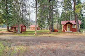 Black Diamond Guest Ranch Cabin w/ Lodge Access!