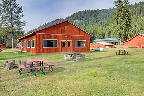 Black Diamond Guest Ranch Cabin w/ Lodge Access!