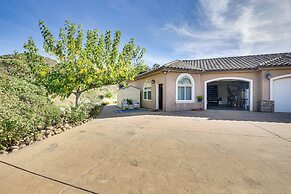 Cozy Alpine Cottage Near Casinos & Trails!