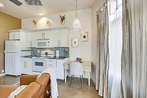 Cozy Alpine Cottage Near Casinos & Trails!