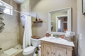 Cozy Alpine Cottage Near Casinos & Trails!