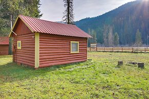 Black Diamond Guest Ranch Studio: Hike & Fish