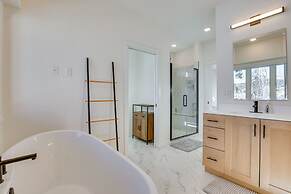 Mtn-view Deck + Game Room: Granby Getaway