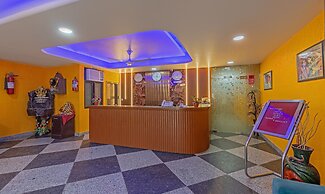 Treebo Green View, Noida