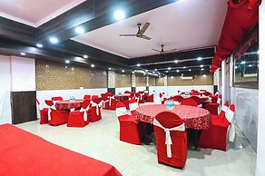 Treebo Green View, Noida