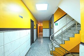 Treebo Green View, Noida