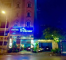 Sao Mai Hotel by Bay Luxury