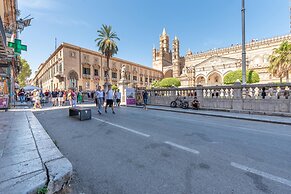 Cathedral View Loft in Palermo