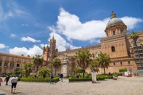 Cathedral View Loft in Palermo