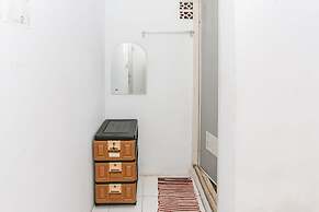 SPOT ON 93515 Pulo Gebang Guest House