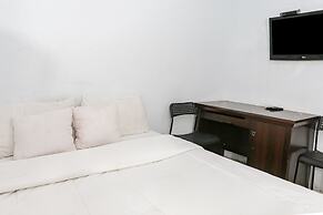 SPOT ON 93515 Pulo Gebang Guest House