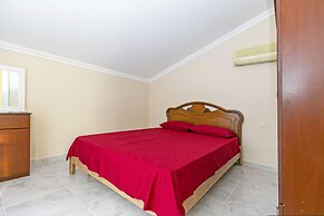 Paradise Town Villa Legend