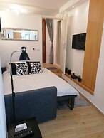 Apartment AD - Pirovac