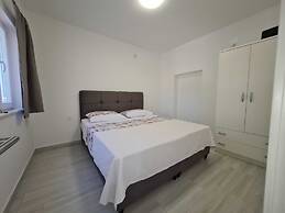 Luxury Apartment Ani II