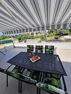 Luxury Apartment Ani II