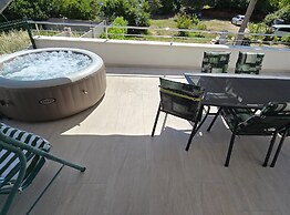 Luxury Apartment Ani II