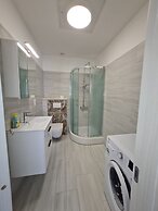 Luxury Apartment Ani II