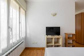 Urban Cozy Apartment by Wonderful Italy