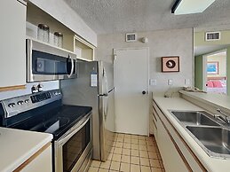 San Luis Manor by VTrips