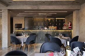 Vetus Hotel