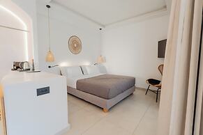 Oliving Mykonos Luxury Suites