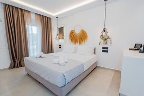 Oliving Mykonos Luxury Suites