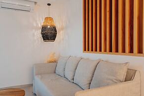 Oliving Mykonos Luxury Suites