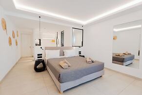 Oliving Mykonos Luxury Suites