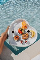 Oliving Mykonos Luxury Suites