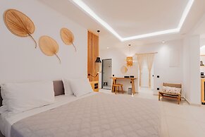 Oliving Mykonos Luxury Suites