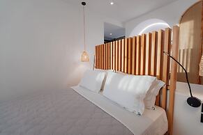 Oliving Mykonos Luxury Suites