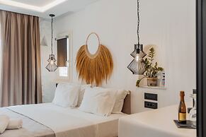 Oliving Mykonos Luxury Suites