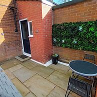 Le Hub - 1BR Apartment - Sleeps 2 - Wifi